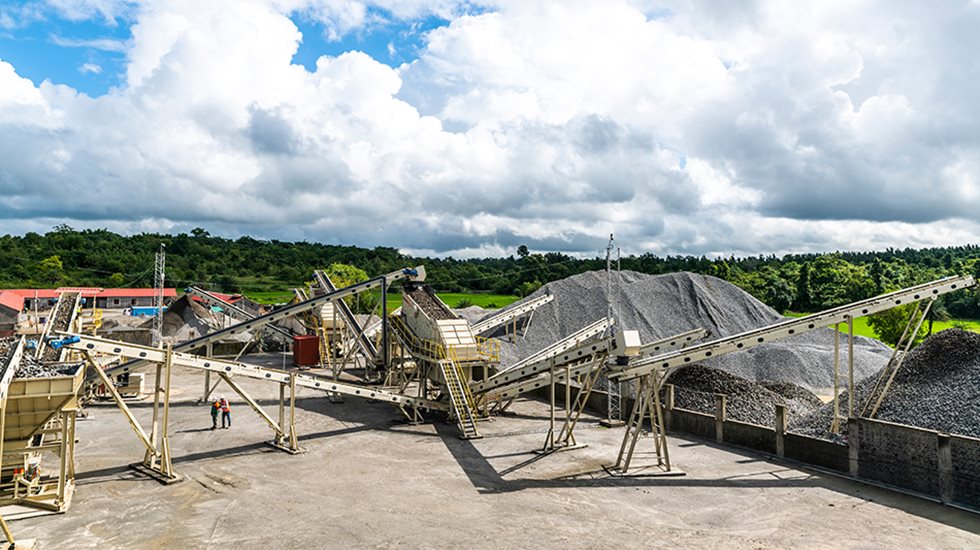 The Aggregates quarry and Metso modular plant pictured.