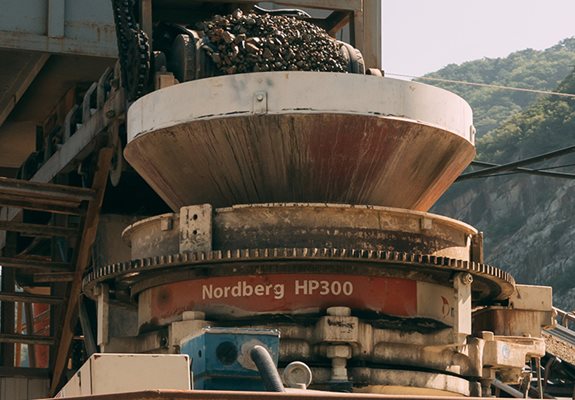 Nordberg® HP300™圆锥破碎机