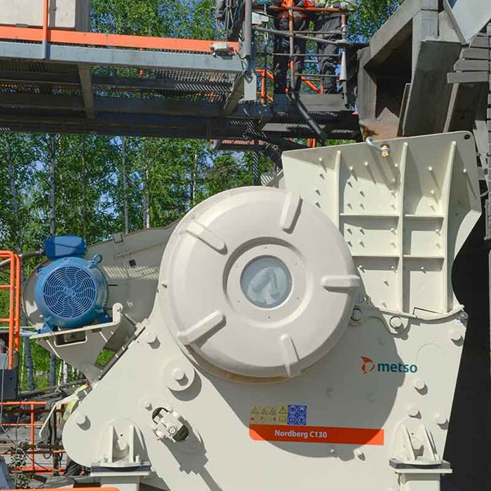 The core of Nordberg® C Series™ jaw crusher is a pinned and bolted, non-welded frame construction that provides excellent fatigue strength.